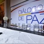 Mesa de conversación en Quito