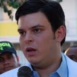 Exgobernador Alejandro Lyons2