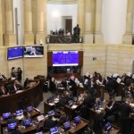 Plenaria aplazó votación de acto legislativo que prohíbe la conformación de grupos paramilitares