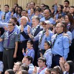 “Es un honor recibir este reconocimiento del Movimiento Scout , que cree en la resolución pacífica de los conflictos, respeta a la naturaleza y da formación para la igualdad de oportunidades y de género”, dijo el Presidente Santos.