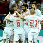 España vence a Irán y lidera grupo B 1